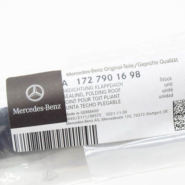 A1727901698 - NEW MERCEDES-BENZ SLK R172 RIGHT FOLDING ROOF SEALING A1727901698 ORIGINAL
