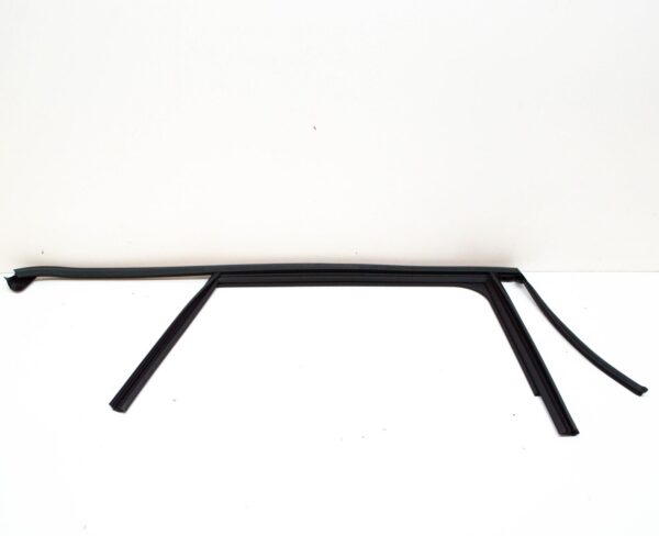 A1767351200 - NEW MERCEDES-BENZ A W176 REAR RIGHT DOOR WINDOW GUIDE RAIL A1767351200