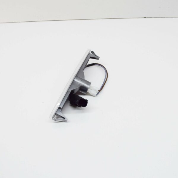 A1998200856 - NEW MERCEDES-BENZ SLR R199 FRONT RIGHT SIDE MARKER LAMP A1998200856