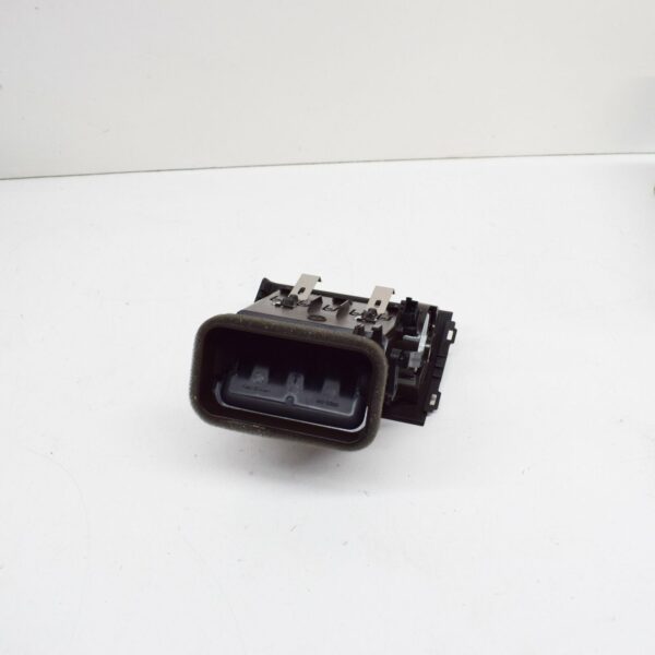 A20483007548490 - NEW MERCEDES-BENZ C W204 DASHBOARD LEFT AIR VENT NOZZLE A20483007548490 ORIGINAL