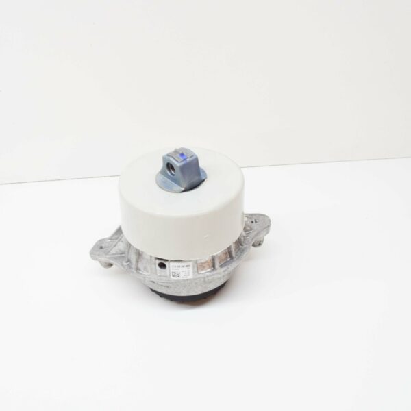 A2052404600 - NEW MERCEDES-BENZ C-CLASS W205 ENGINE MOUNT A2052404600 ORIGINAL