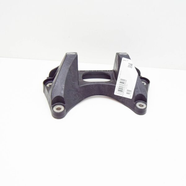 A2052420440 - NEW MERCEDES BENZ C W205 ENGINE MOUNT BRACKET A2052420440 ORIGINAL