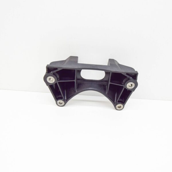 A2052420440 - NEW MERCEDES BENZ C W205 ENGINE MOUNT BRACKET A2052420440 ORIGINAL