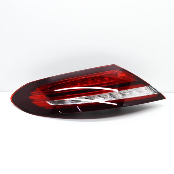 A2059062905 - NEW MERCEDES-BENZ C W205 REAR LEFT TAILLIGHT A2059062905 ORIGINAL
