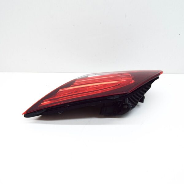A2059063605 - NEW MERCEDES-BENZ C COUPE C205 REAR RIGHT TAILGATE TAILLIGHT A2059063605