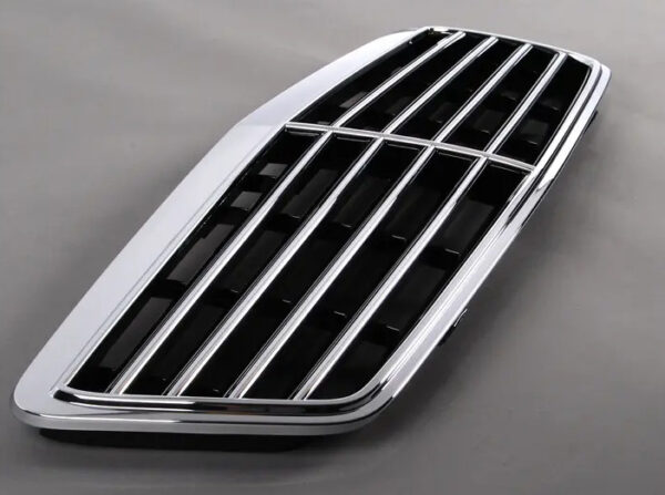 A20888000859040 - NEW MERCEDES-BENZ CLK C208 RADIATOR GRILLE A20888000859040 ORIGINAL
