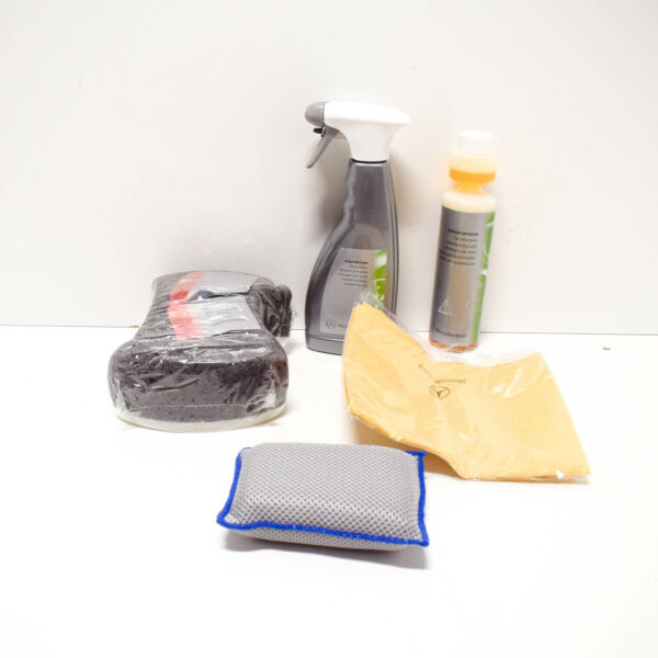 A2119860100 - MERCEDES-BENZ Exterior Cleaning Kit A211986010009 ORIGINAL
