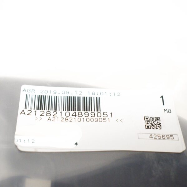 A21282104899051 - NEW MERCEDES BENZ E W212 REAR LID RIGHT HINGE CABLE DUCT A21282104899051