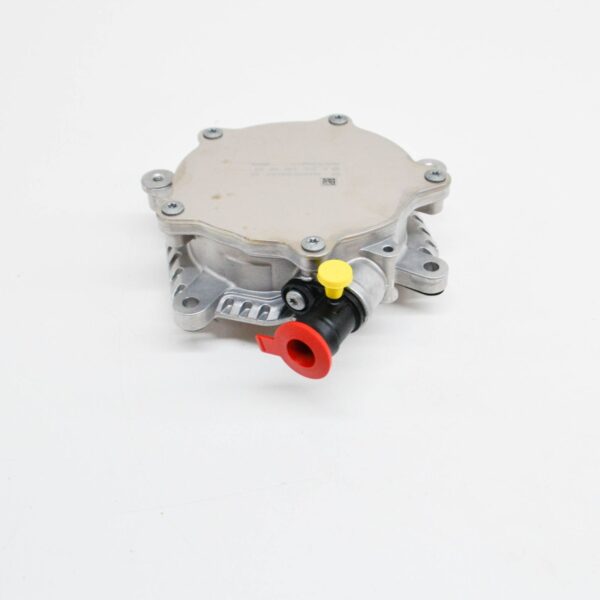 A2701800901 - NEW MERCEDES-BENZ C W205 VACUUM PUMP A2701800901 ORIGINAL