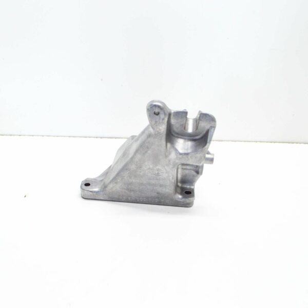 A2722234604 - NEW MERCEDES-BENZ C W204 ENGINE BRACKET SUPPORT RIGHT SIDE A2722234604 ORIGINAL