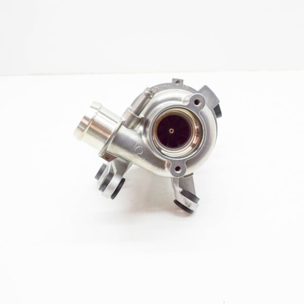 A2742002700 - NEW MERCEDES-BENZ C W205 COOLANT PUMP A2742002700 ORIGINAL