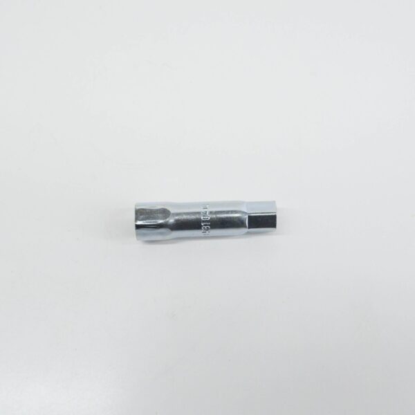 A6395810401 - MERCEDES-BENZ VITO W447 Jack Socket Wrench A6395810401 ORIGINAL