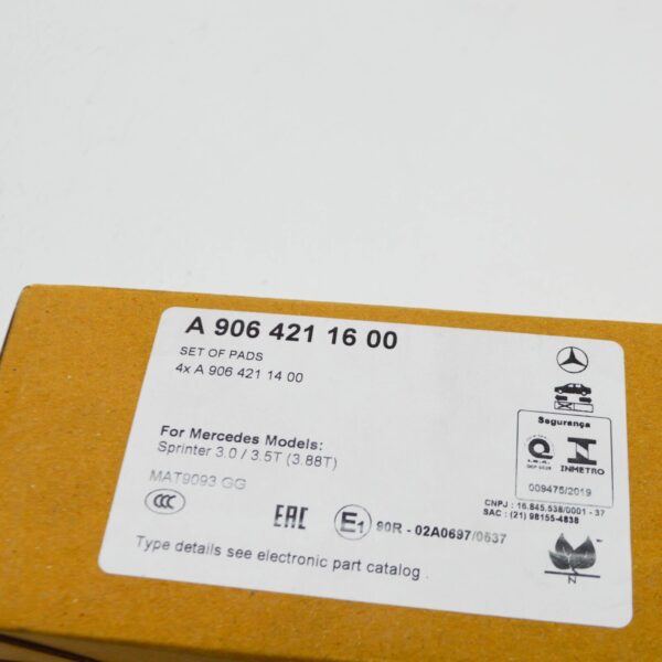 A9064211600 - NEW MERCEDES-BENZ SPRINTER 906 FRONT BRAKE PADS KIT A9064211600 2010 ORIGINAL