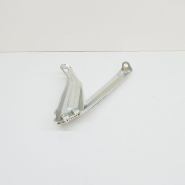 A9064921400 - MB SPRINTER W906 Exhaust System To Transmission Bracket A9064921400 ORIGINAL