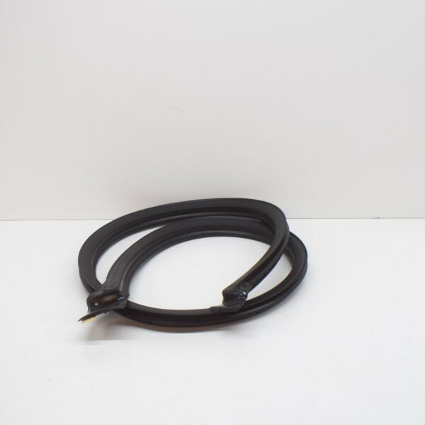 A9067470130 - MERCEDES-BENZ SPRINTER 906 Rear Left Panel Door Seal A9067470130 ORIGINAL