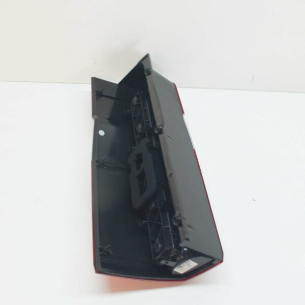 A9068200264 - NEW MERCEDES-BENZ SPRINTER 906 REAR RIGHT TAIL LAMP A9068200264