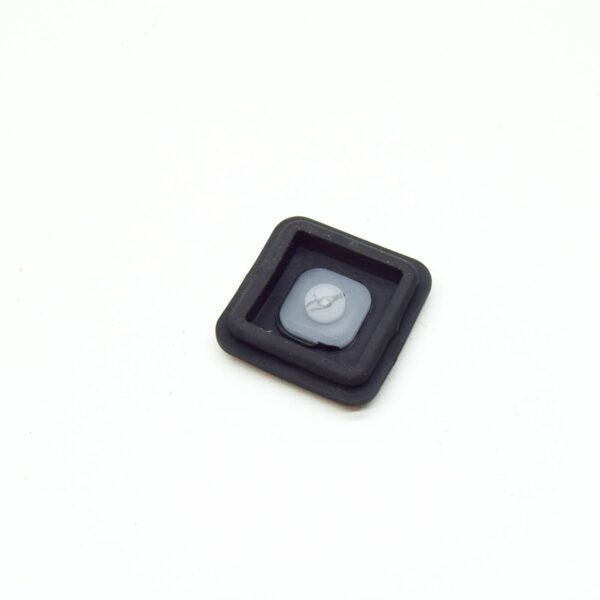 BYA500011 - LR DISCOVERY III L319 Rear Lower Tailgate Blanking Plug BYA500011 ORIGINAL