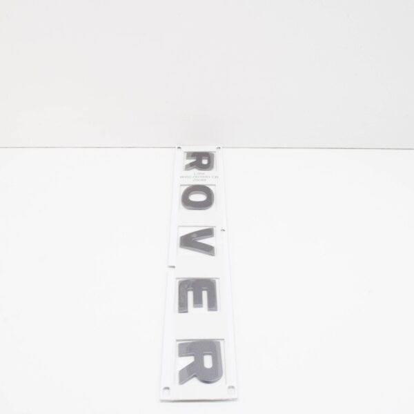 LR002214 - LAND ROVER FREELANDER LR2 L359 Front Hood Nameplate Emblem LR002214 ORIGINAL