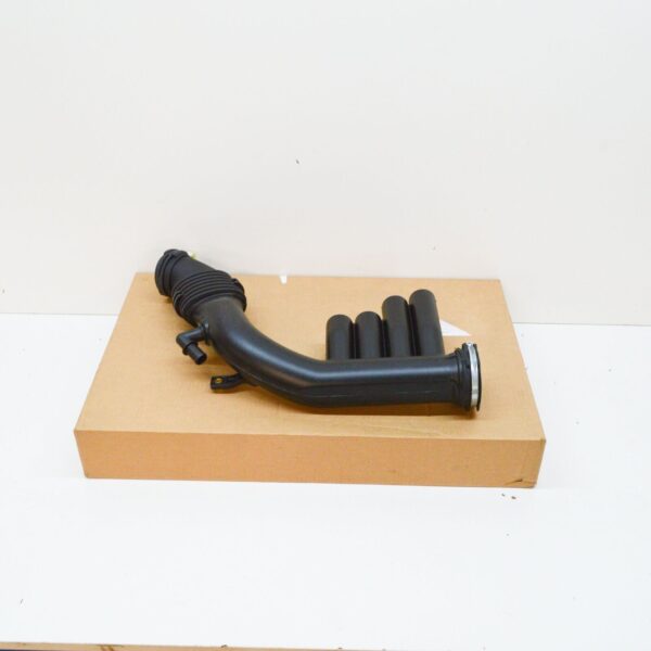 LR009801 - LAND ROVER FREELANDER 2 L359 Air Intake Duct LR009801 ORIGINAL