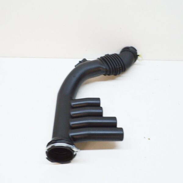 LR009801 - LAND ROVER FREELANDER 2 L359 Air Intake Duct LR009801 ORIGINAL