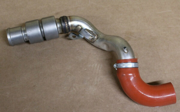LR019398 - LAND ROVER RANGE ROVER SPORT L320 Intercooler Hose LR019398 ORIGINAL