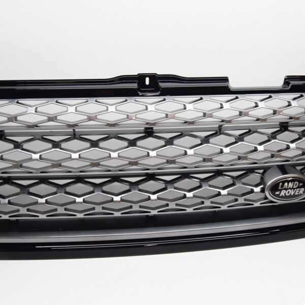 LR028107 - LAND ROVER RANGE ROVER L322 Front Radiator Grille LR028107 ORIGINAL