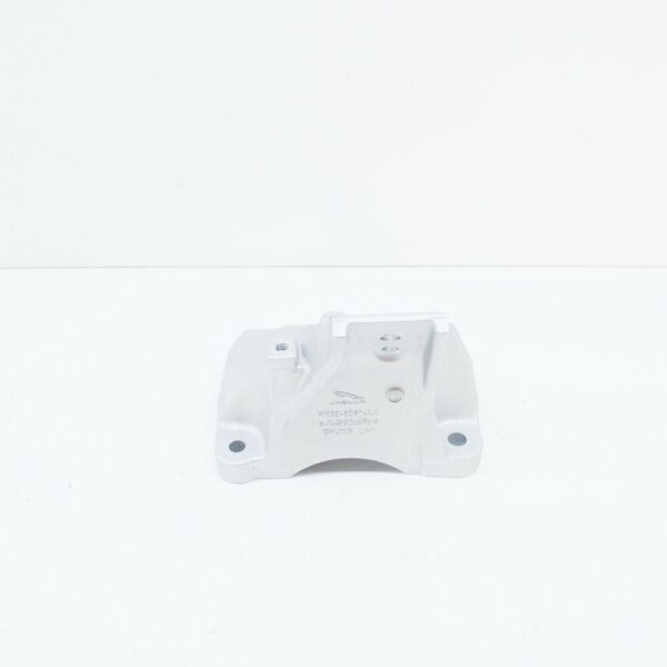 LR090477 - LAND ROVER RANGE ROVER VELAR L560 Left Side Engine Bracket LR090477 ORIGINAL