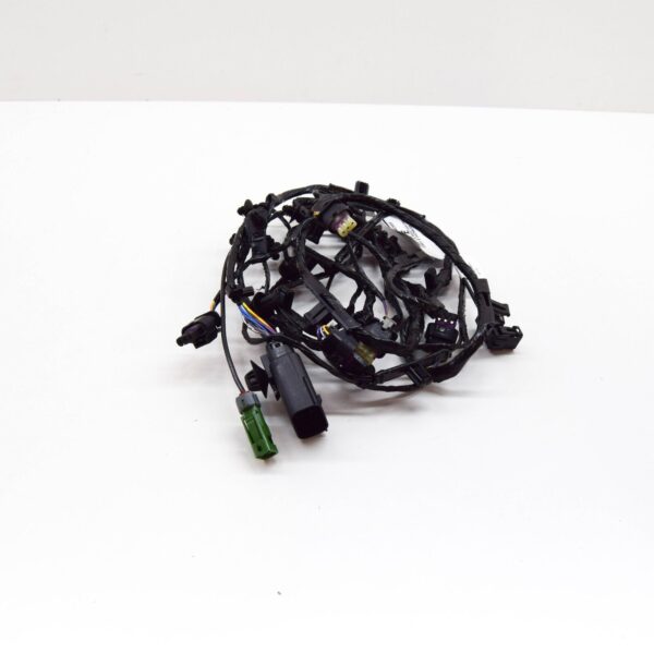 LR127558 - LR DISCOVERY V L462 Front Parking Sensor Wiring Harness LR127558 ORIGINAL
