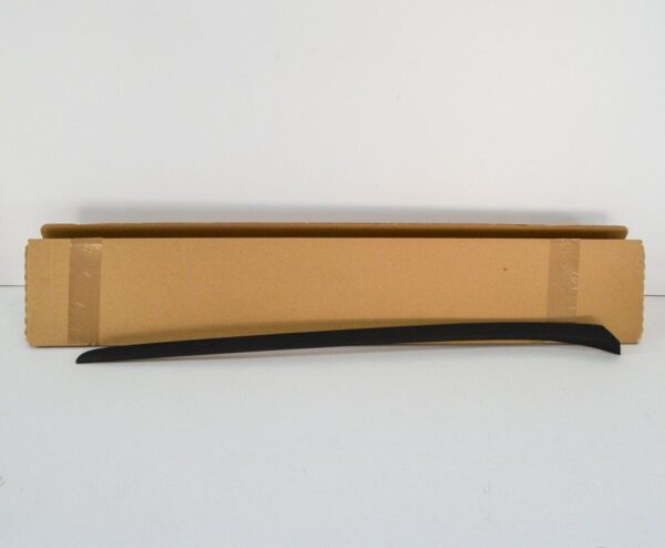 958559327009B9 - Porsche Cayenne 92A windshield left deflector 998559327009B9 new original