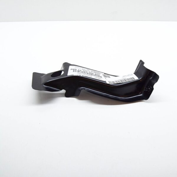 95B805832AYGRV - PORSCHE MACAN 95B Right Fender Inner Support Bracket 95B805832AYGRV NEW