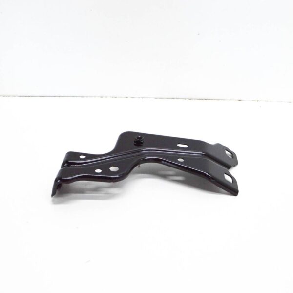 95B807334A - Porsche Macan 95B Right Side Radiator Support Bracket 95B807334A NEW GENUINE