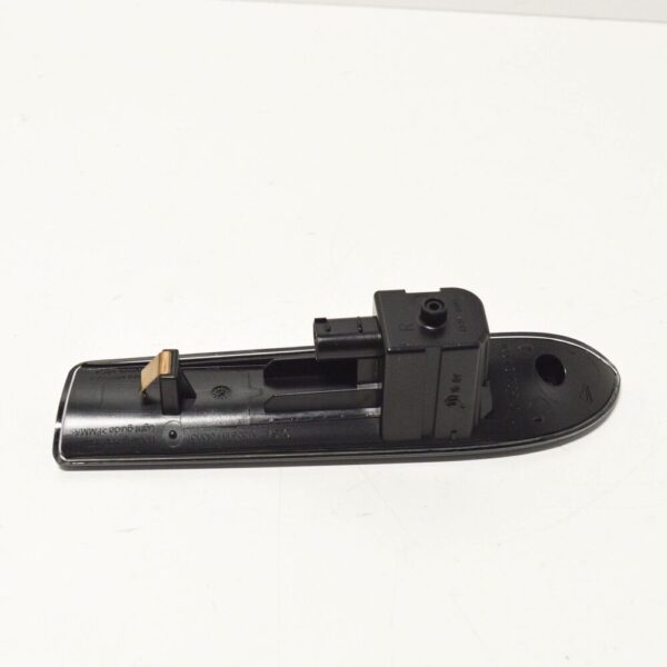 97063104401 - PORSCHE PANAMERA 970 Front Right Turn Light 97063104401 NEW GENUINE