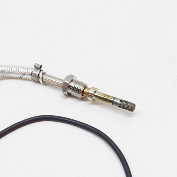 03G906088D - NEW VOLKSWAGEN GOLF MK5 TEMPERATURE EXHAUST SENSOR 03G906088D 2.0 TDI