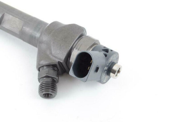 03L130277R - NEW VOLKSWAGEN PASSAT B8 INJECTOR UNIT 03L130277R ORIGINAL