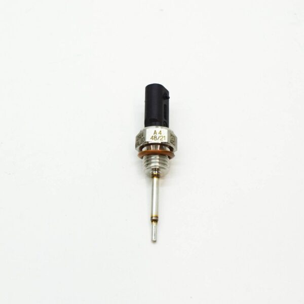 03N906081D - VW TRANSPORTER T6 Charge Air Temperature Sensor 03N906081D NEW GENUINE