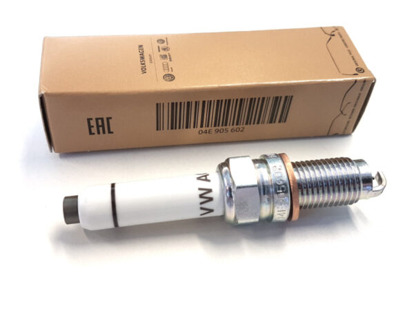 04E905602 - NEW VW-POLO-6R MK5 SPARK PLUG 04E905602 ORIGINAL