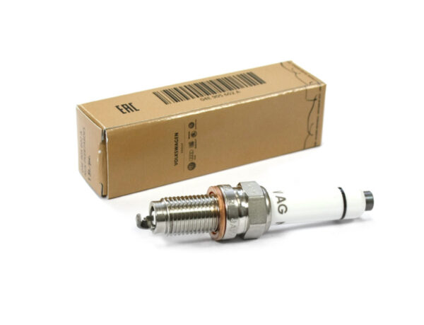 04E905602A - Volkswagen GOLF MK7 Spark Plug 'Longlife' 04E905602A NEW REAL