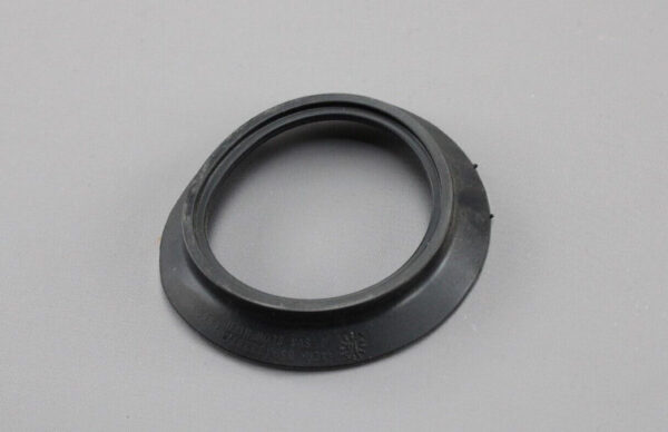 059133287C - New Volkswagen Amarok Flatbed S1B Oil Filler Cap Gasket Ring 059133287C