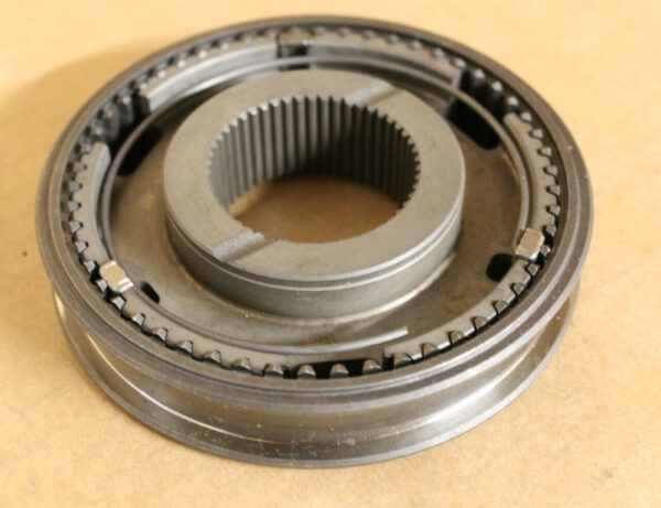 0A5311241H - VW TRANSPORTER VI T6 5./6. Speed Sync Hub 0A5311241H NEW Original