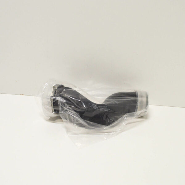 1K0145832AT - NEW VOLKSWAGEN BEETLE 5C INTERCOOLER HOSE 1K0145832AT 2.0TSI