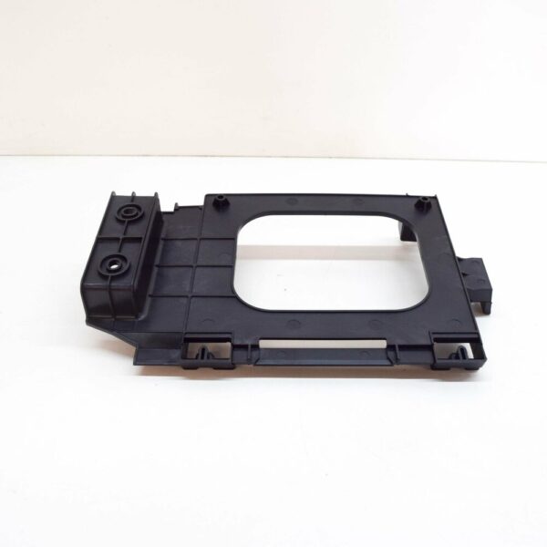 5G0035933 - NEW VOLKSWAGEN GOLF MK7 RADIO AMPLIFIER BRACKET 5G0035933