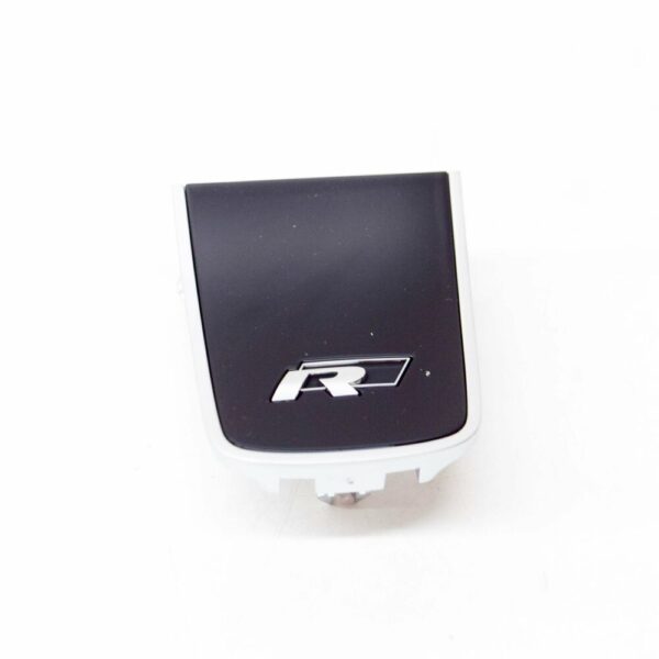 7P6419685AP0P - NEW VW TOUAREG 7P STEERING WHEEL LOWER BADGE "R" 7P6419685AP0P 2012 12094880