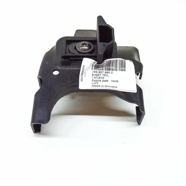 7P6807880C - NEW VOLKSWAGEN TOUAREG 7P FRONT RIGHT BUMPER ADJUST BRACKET 7P6807880C