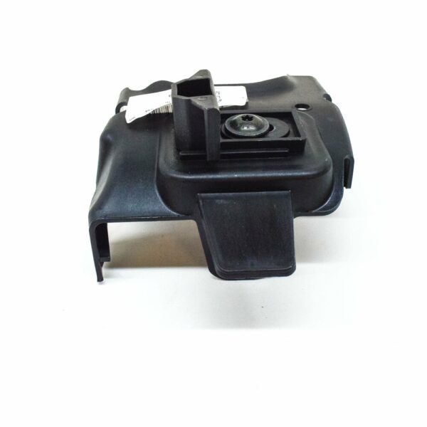 7P6807880C - NEW VOLKSWAGEN TOUAREG 7P FRONT RIGHT BUMPER ADJUST BRACKET 7P6807880C