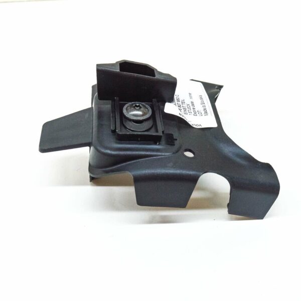 7P6807880C - NEW VOLKSWAGEN TOUAREG 7P FRONT RIGHT BUMPER ADJUST BRACKET 7P6807880C