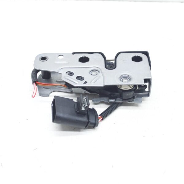 7P6823509C - NEW VW TOUAREG 7P5 FRONT LEFT SIDE HOOD LOCK 7P6823509C