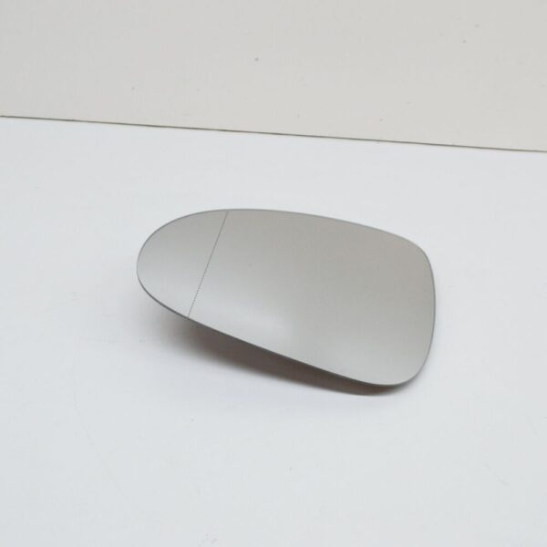 7P6857521B - NEW VW TOUAREG 7P FRONT LEFT DOOR MIRROR GLASS 7P6857521B ORIGINAL