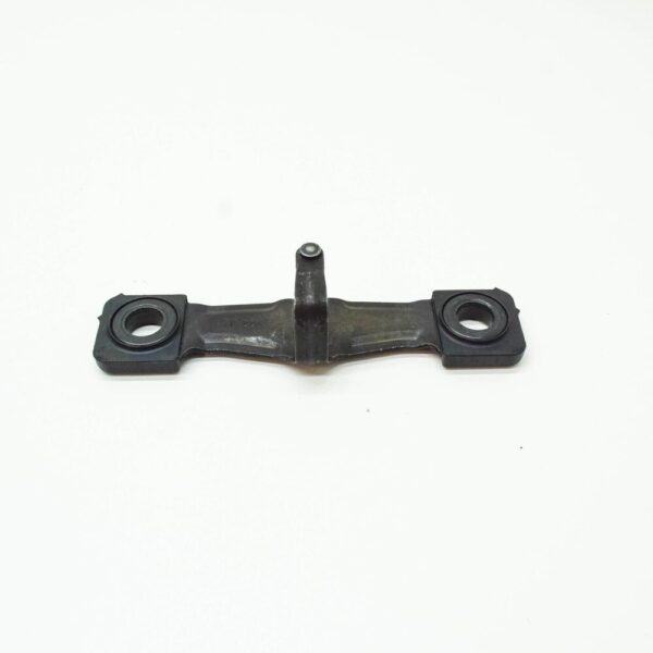 8V0827507K - NEW VOLKSWAGEN ARTEON 3H7 REAR LID LOCK STRIKER PLATE 8V0827507K ORIGINAL