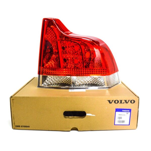 30655370 - Volvo S60 MK1 rear right taillight 30655370 new