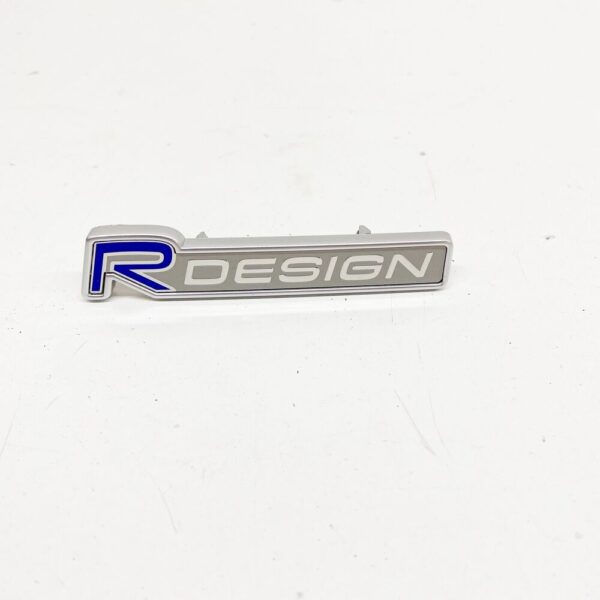 30695855 - Volvo V50 Front Radiator Grille Emblem 30695855 NEW GENUINE